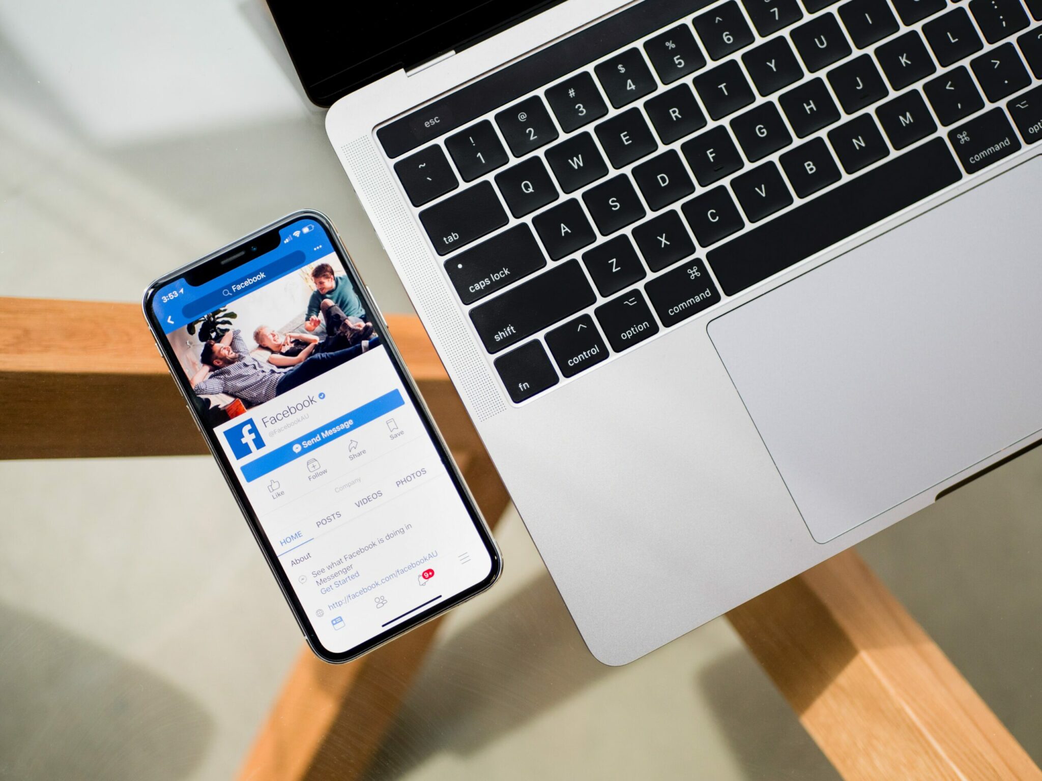 agence de photographie rétines - reseaux-sociaux-entreprise-3