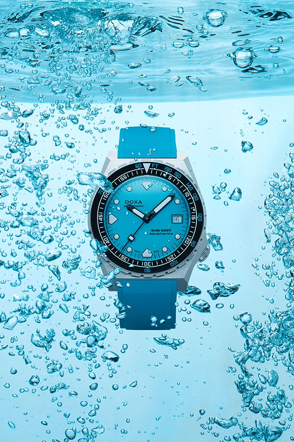 Packshot Still Life de la Montre Doxa 600T