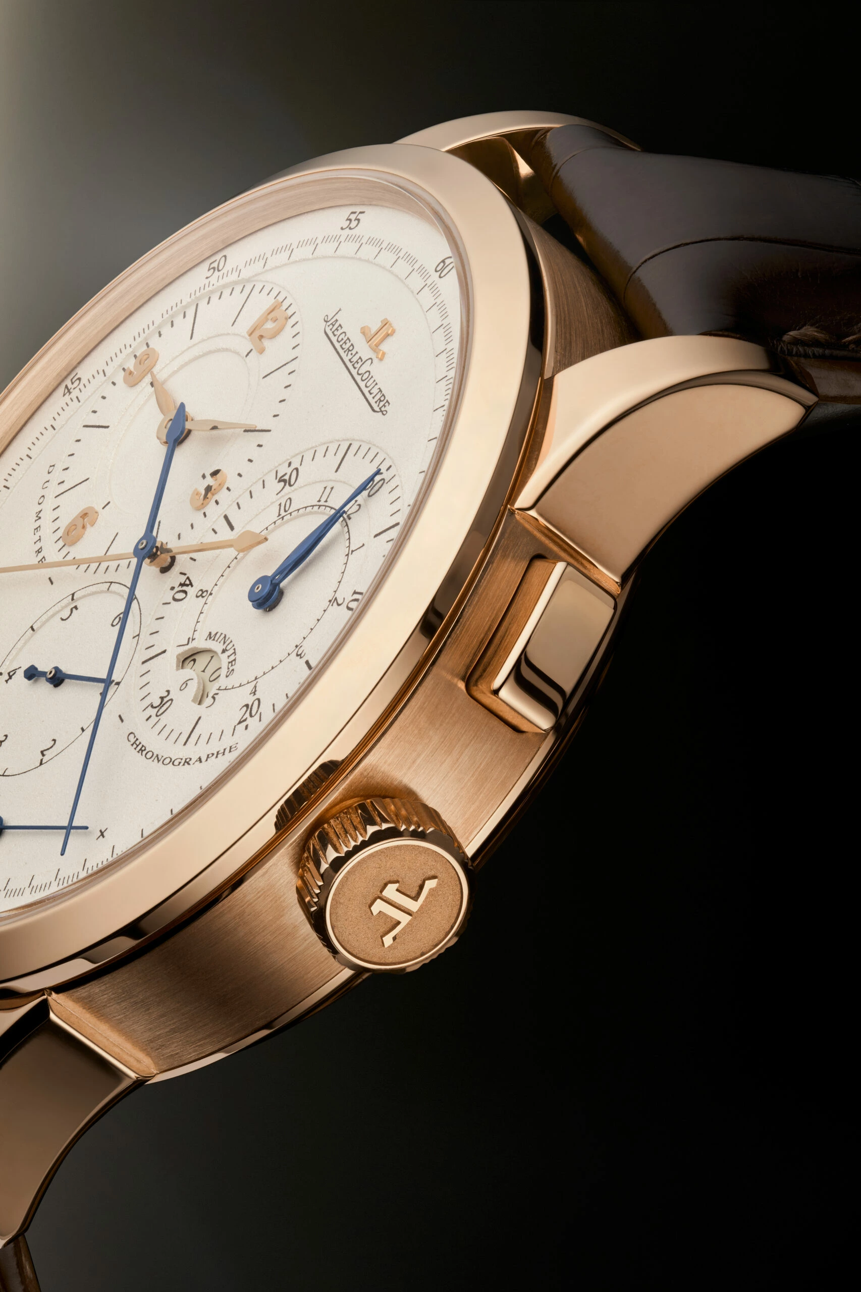 Packshot JLC Duometre zoomé de 3/4 face