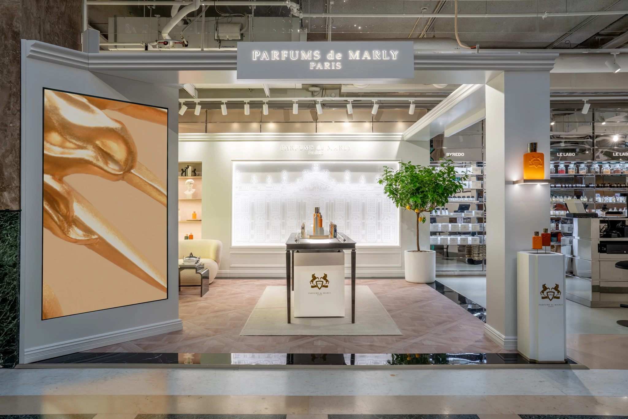 Photographie shop-in-shop des Parfums de Marly au Galeries Lafayette 3