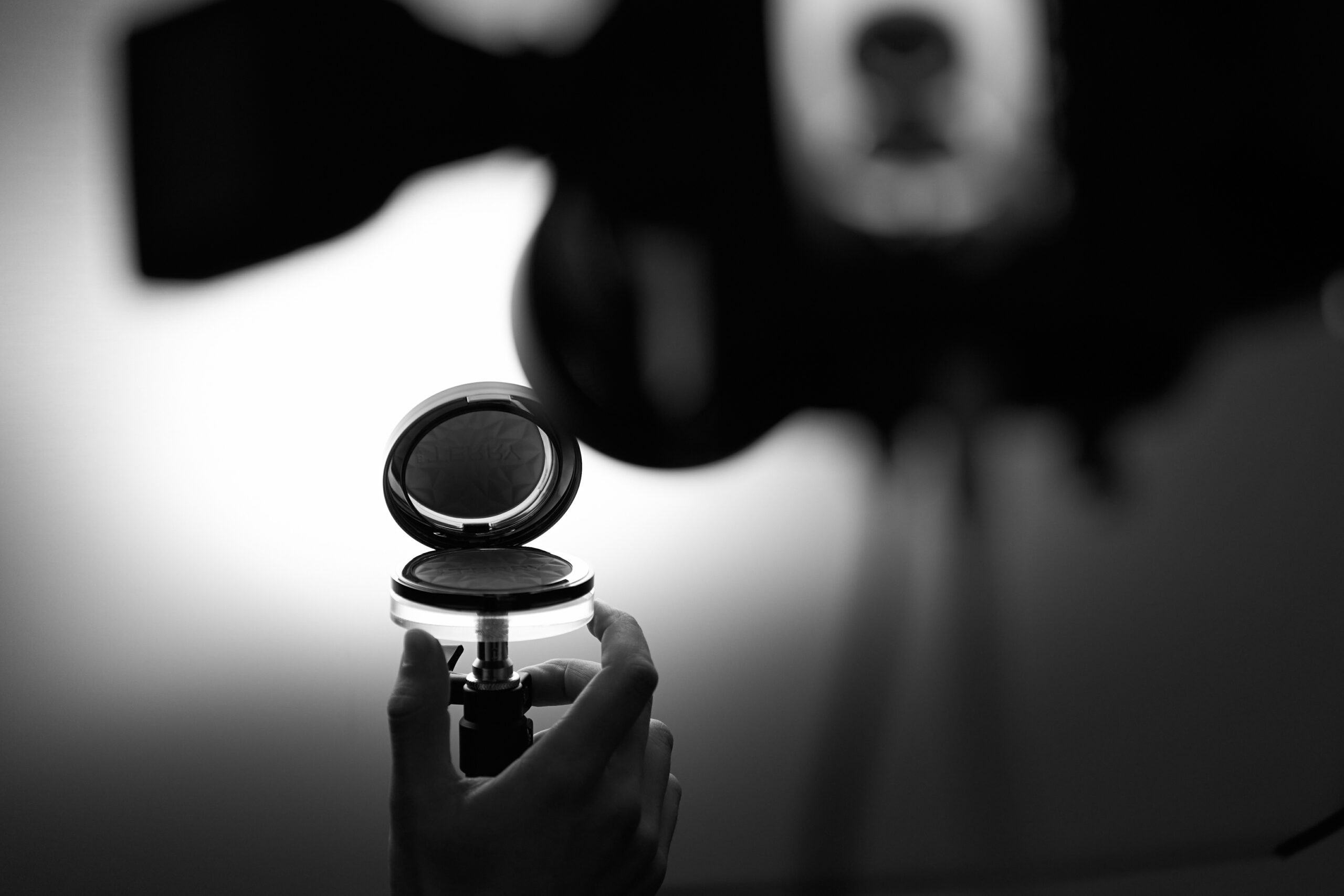 Backstage packshot cosmetique 08 scaled