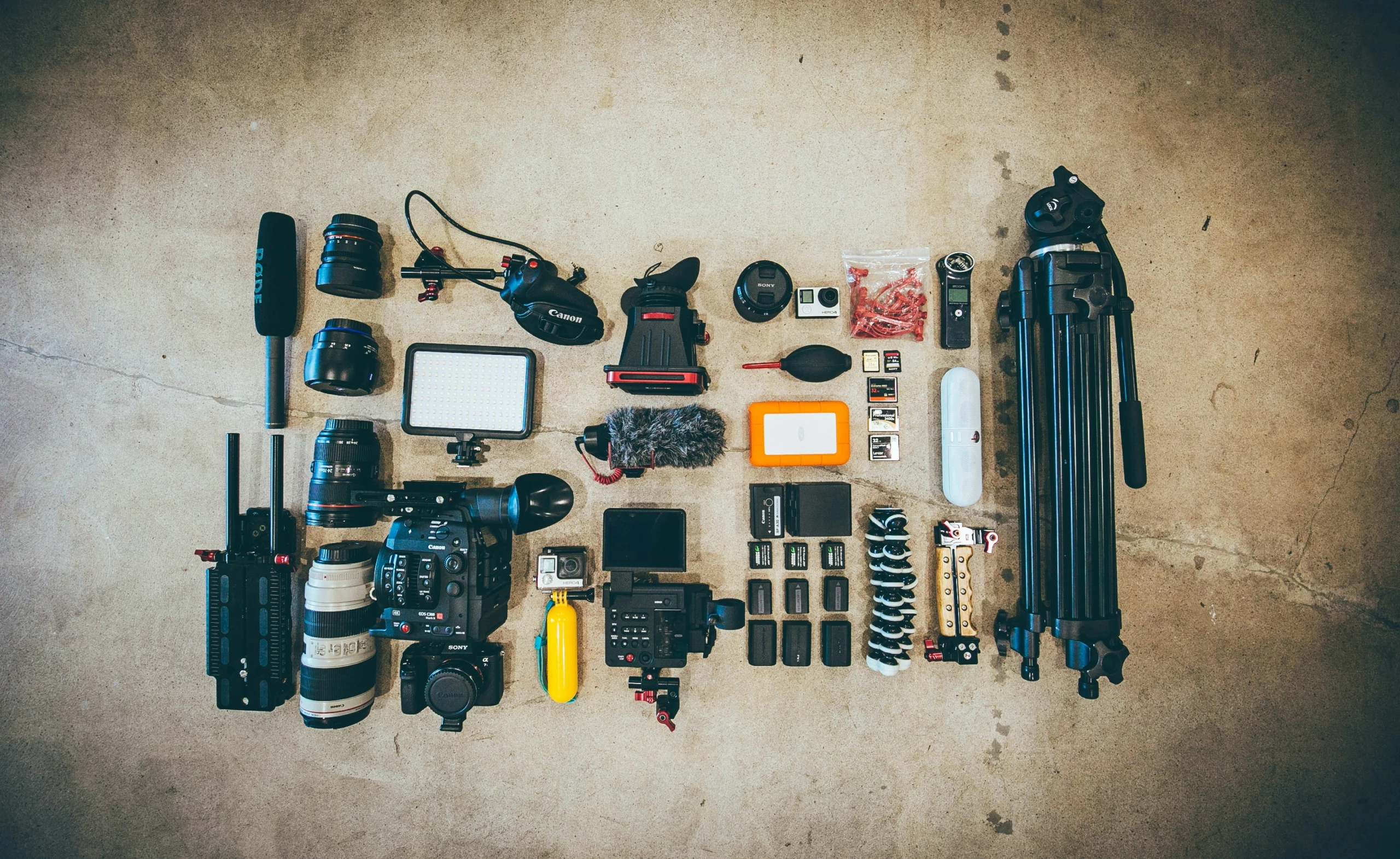 Photographie de tout l'équipement d'un photographe